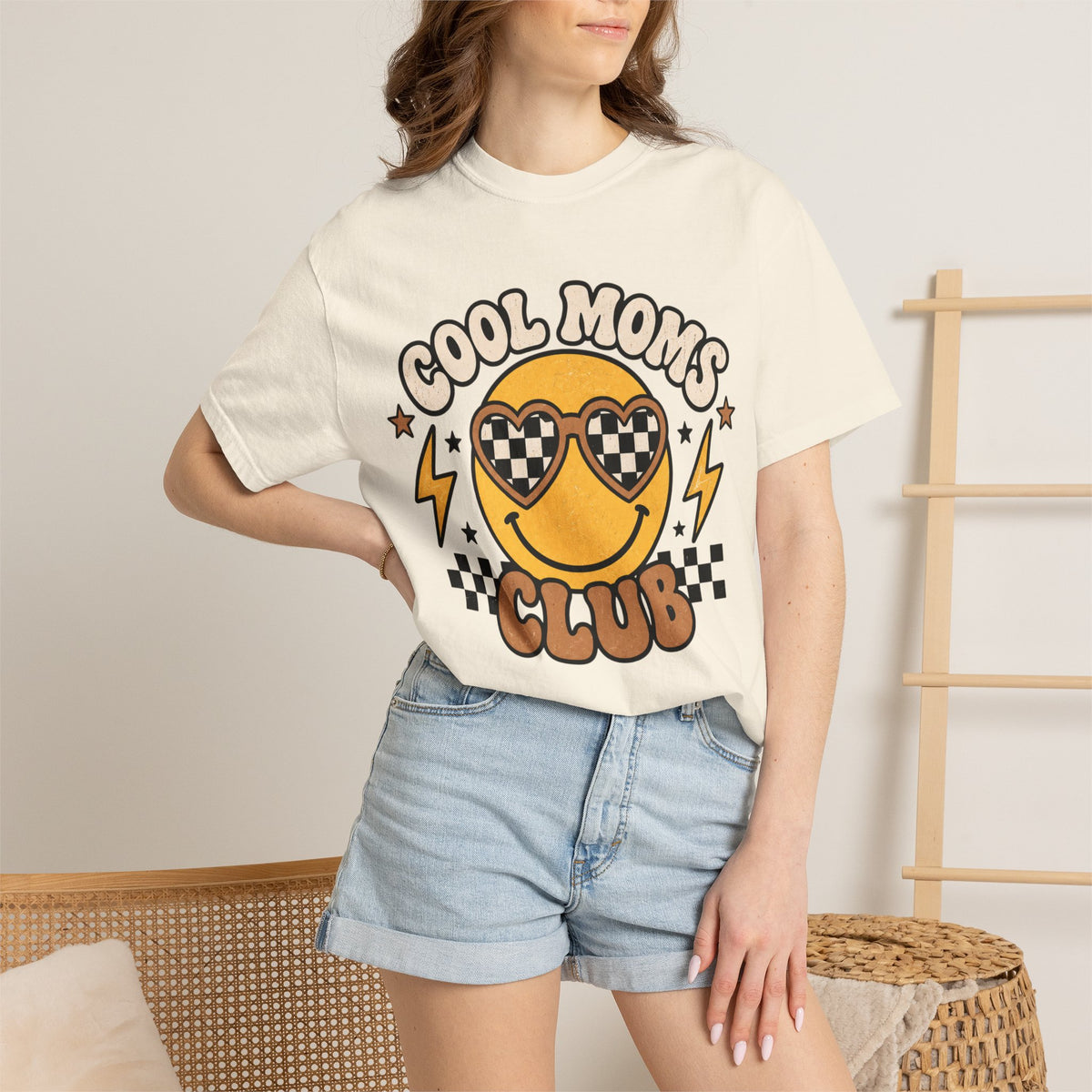 Rebel Mama Retro Smiley Tee